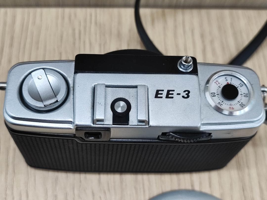 Olympus Pen EE-3 フィルムカメラ 稼働未確認