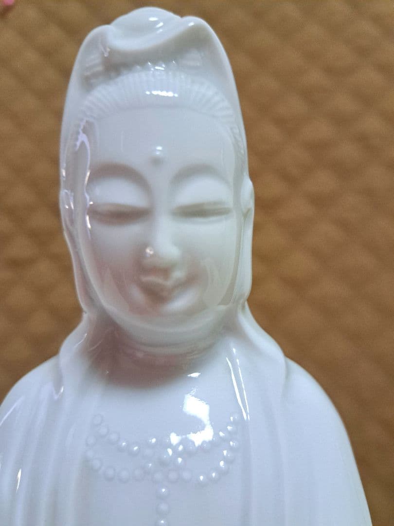 美品 鍋島大五作 仏教美術 白磁慈母観音像
