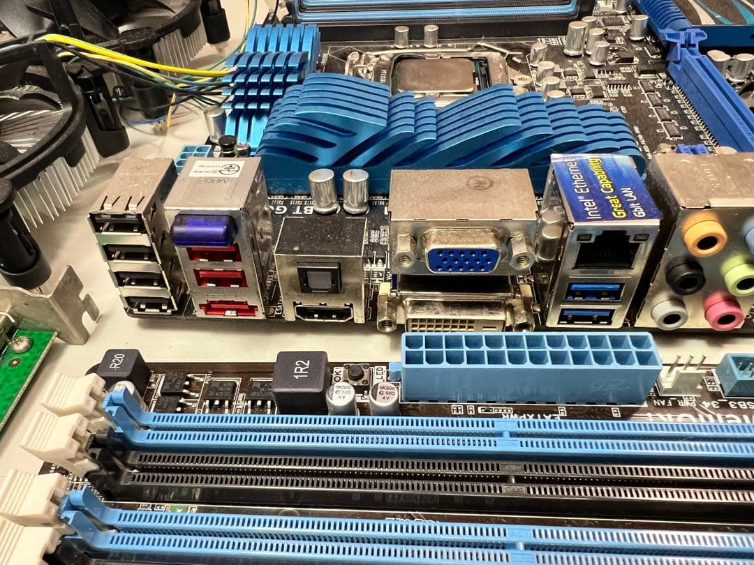 め*か様 PC基盤　マザーボードなどまとめて