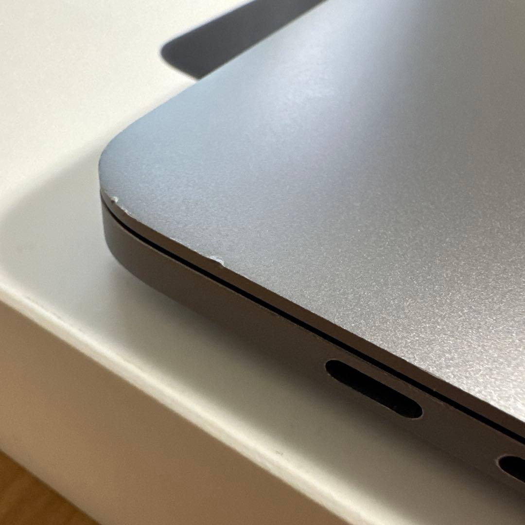 MacBook Pro 2019 13インチ メモリ16GB SSD512GB