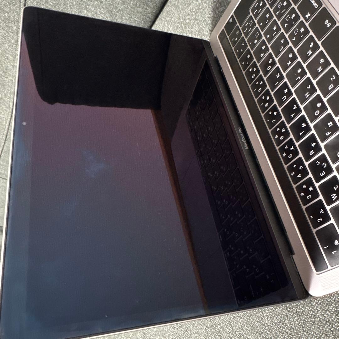 MacBook Pro 2019 13インチ メモリ16GB SSD512GB