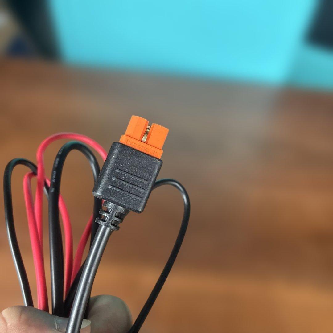 EcoFlow 220W片面 ソーラーパネルGen2　訳アリE5