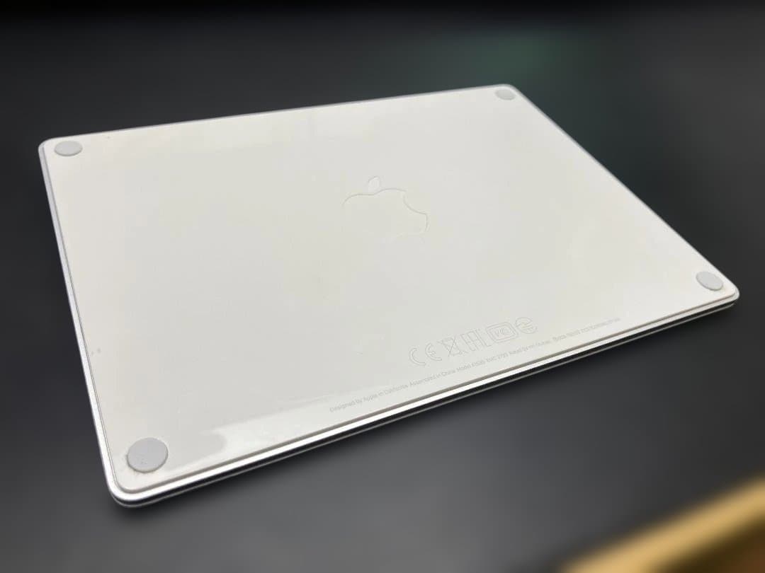 24H限定値下げ【純正】Apple Magic Trackpad 2（ホワイト）