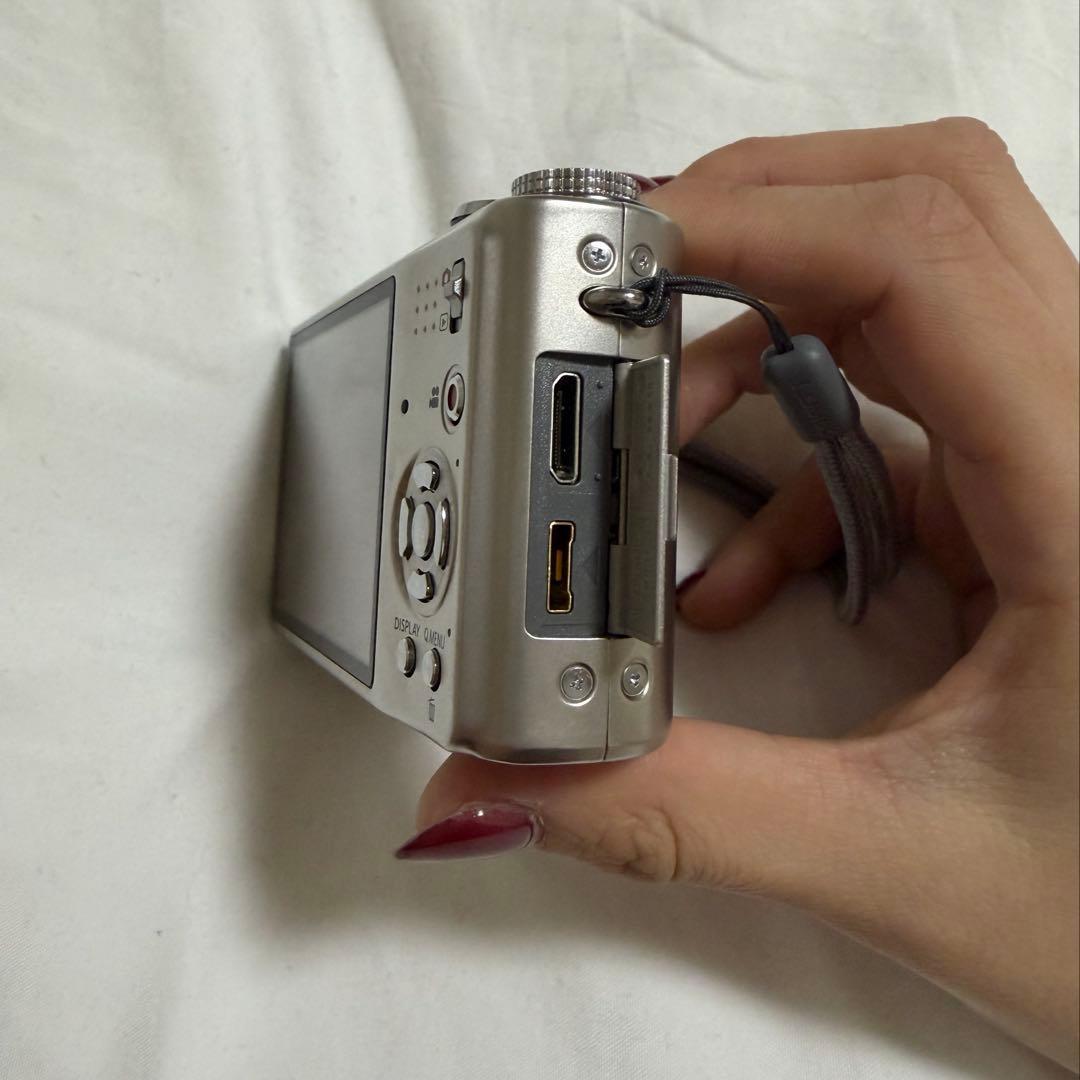 Panasonic LUMIX 12x コンパクトデジタルカメラ