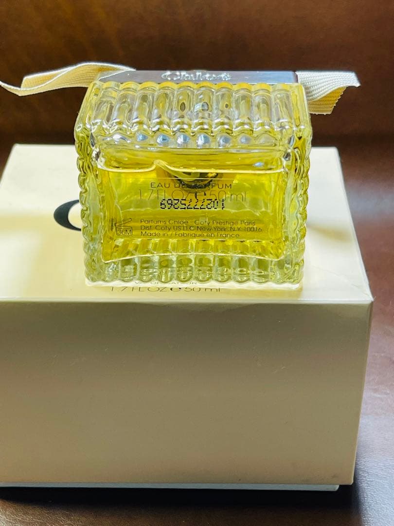 ほぼ未使用 CHLOE クロエ オードパルファム 50ml