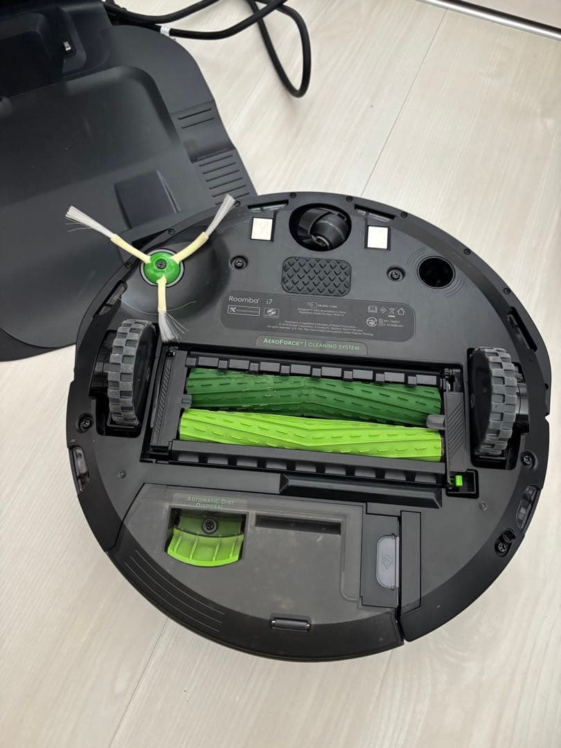 【ジャンク品】ルンバi7 ホームベース付き