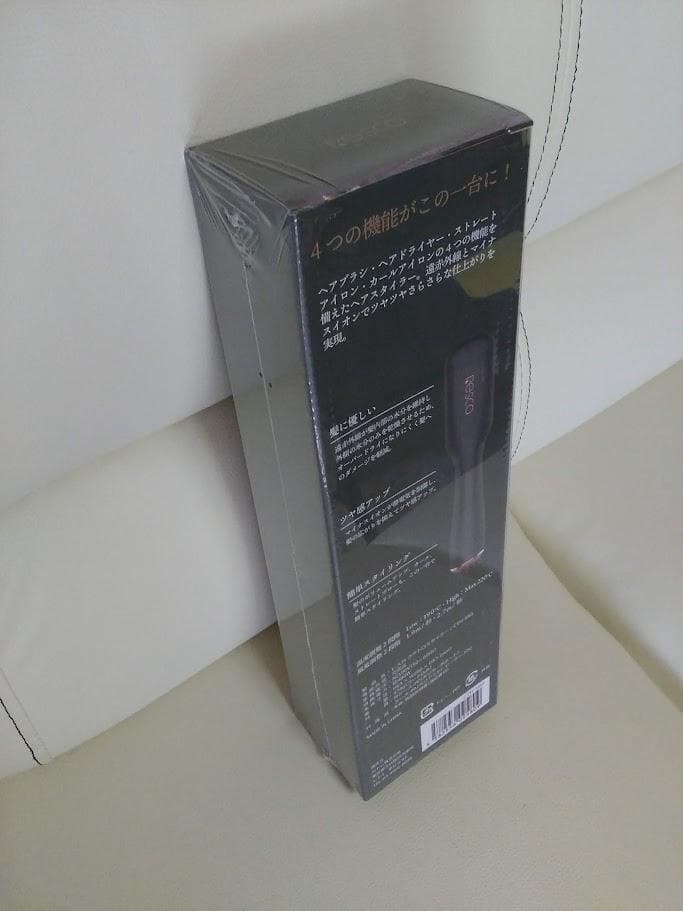 ☆新品☆未開封品☆　カトレ　ブラシ型ヘアアイロン【CHT580】