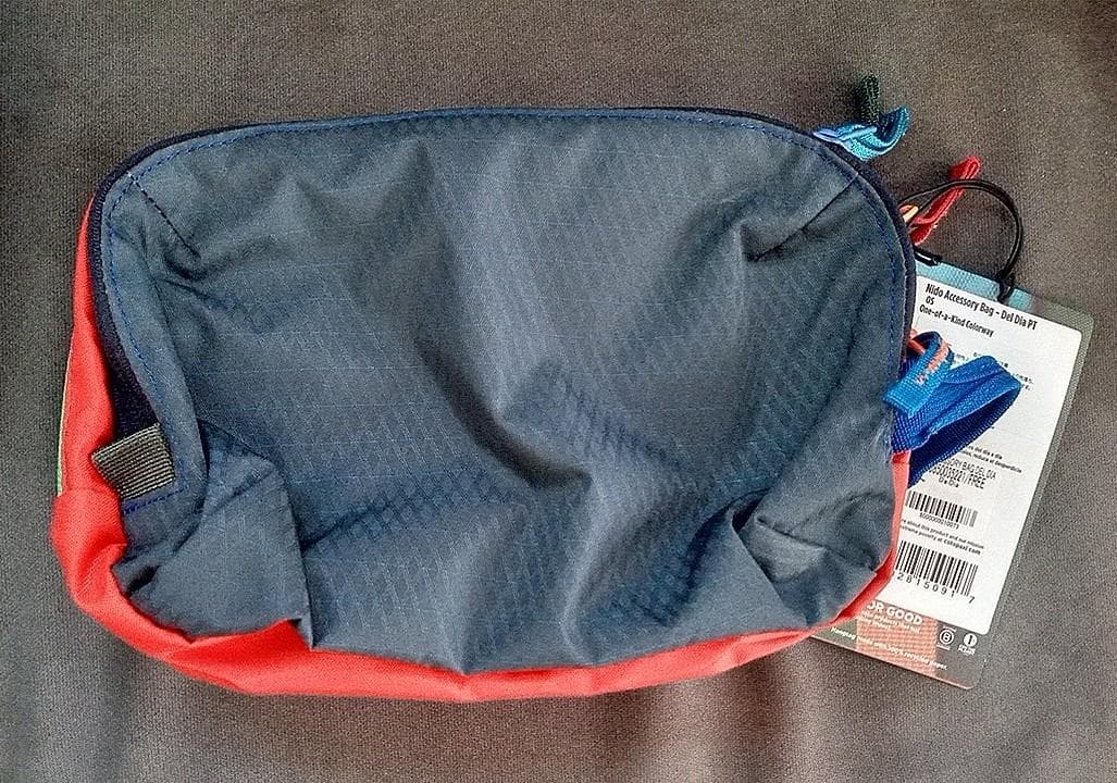 あきコトパクシcotopaxi メイクポーチアクセサリーバッグ NIDO