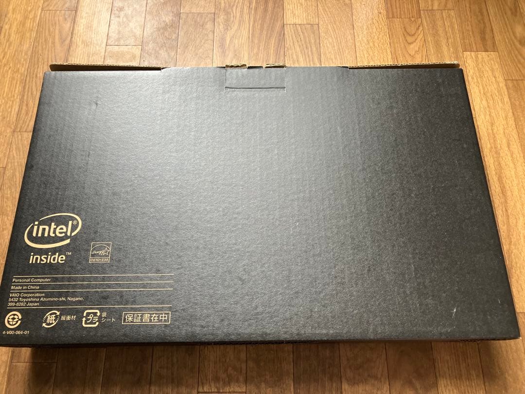 SONY ノートパソコン　バイオ　VAIO 白　15.5型　中古美品