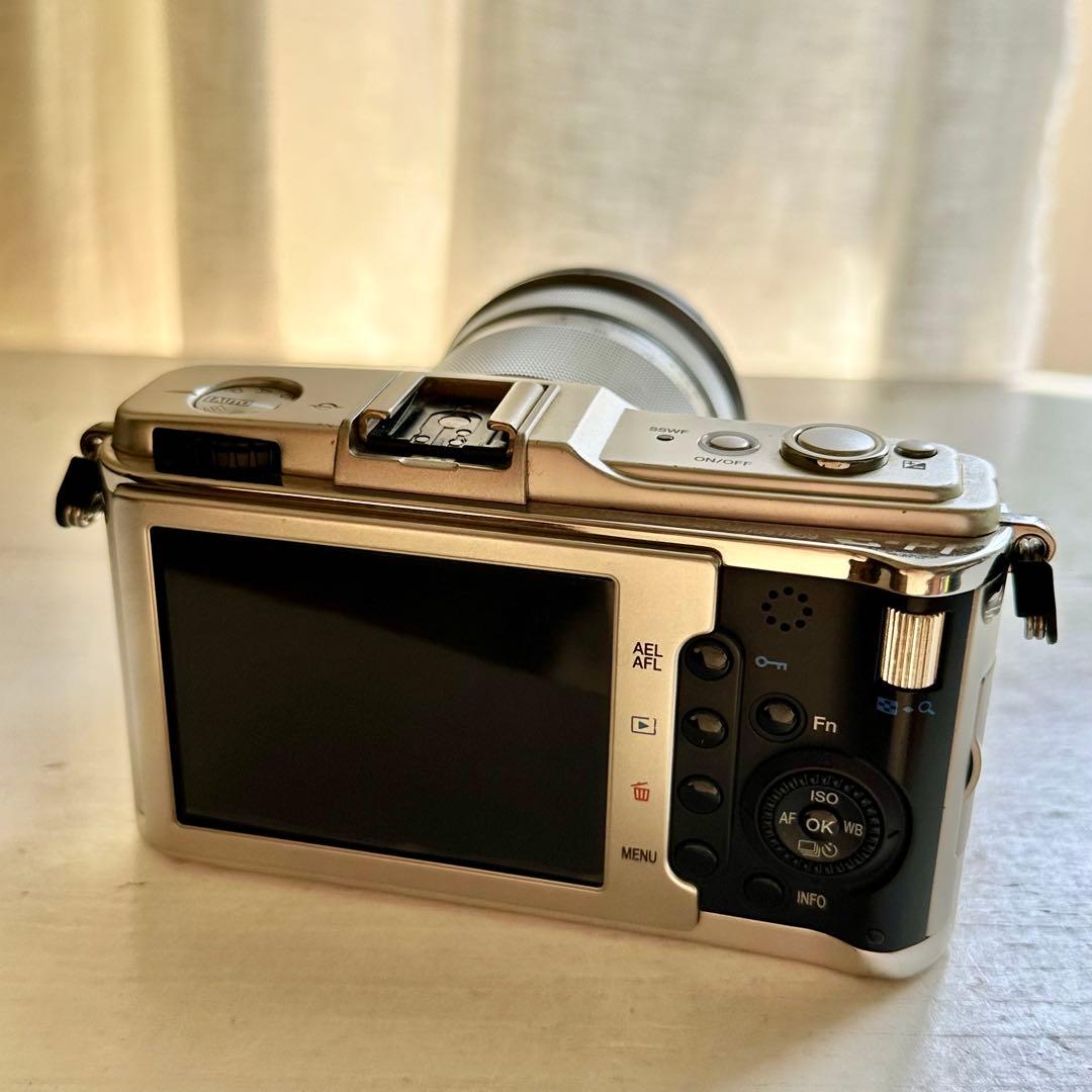 OLYMPUS PEN E-P1 ジャンク品　レンズ付き