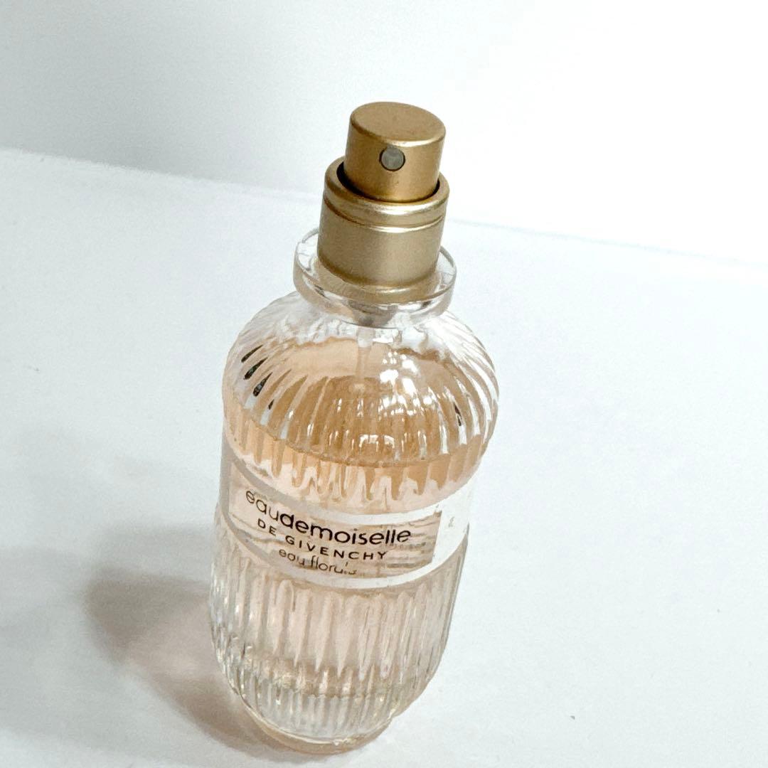 GIVENCHY ジバンシー オードモワゼルフローラル　オードトワレ 50ml