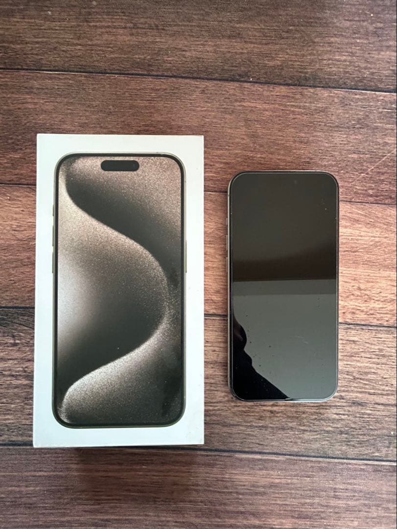 iPhone15Pro 256 ナチュラルチタニウム