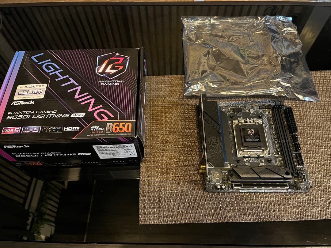 【ITX】ASRock B650I LIGHTNING WIFI 【ジャンク】