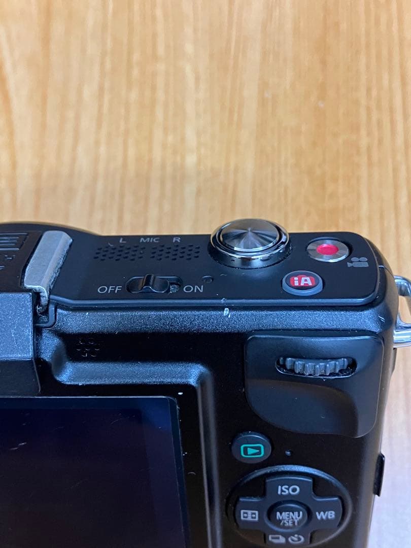 デジタルカメラ Panasonic LUMIX DMC-GF2
