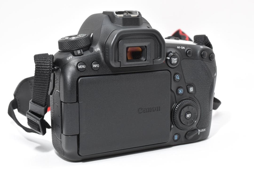 【超美品】キャノン EOS 6D Mark II レンズキット 箱付き #437