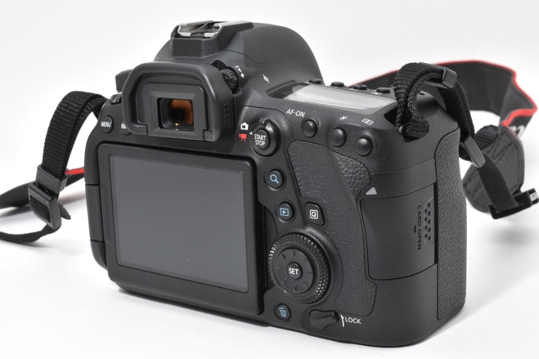 【超美品】キャノン EOS 6D Mark II レンズキット 箱付き #437