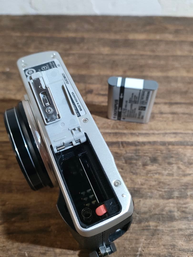 コンパクトデジタルカメラ OLYMPUS オリンパス STYLUS SH-1