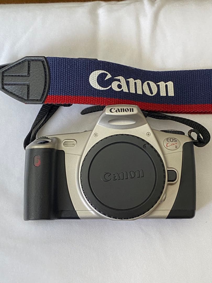 Canon EOS Kiss III 一眼レフカメラ　レンズ　取説・新品電池付き
