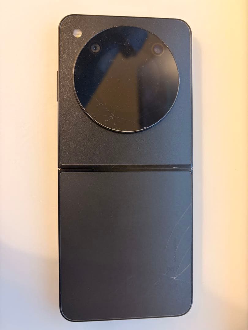 スマートフォン本体 Nubia flip 5G