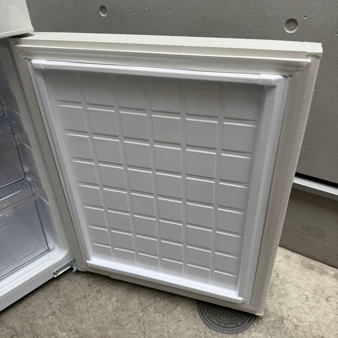 530⭐️送料取付無料★シャープ　冷蔵庫　大型　200L〜300L
