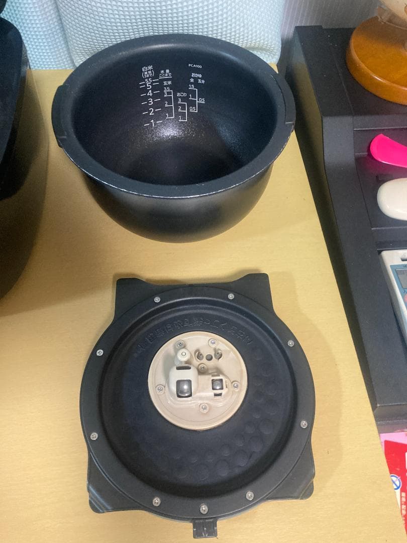 ★美品★タイガー 圧力IH炊飯ジャー炊きたて5.5合炊きJPC-10JS18年製