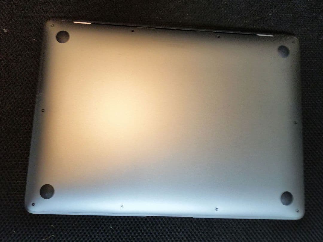 【2020モデル】Apple MacBook Air M1 13インチ　Sグレイ
