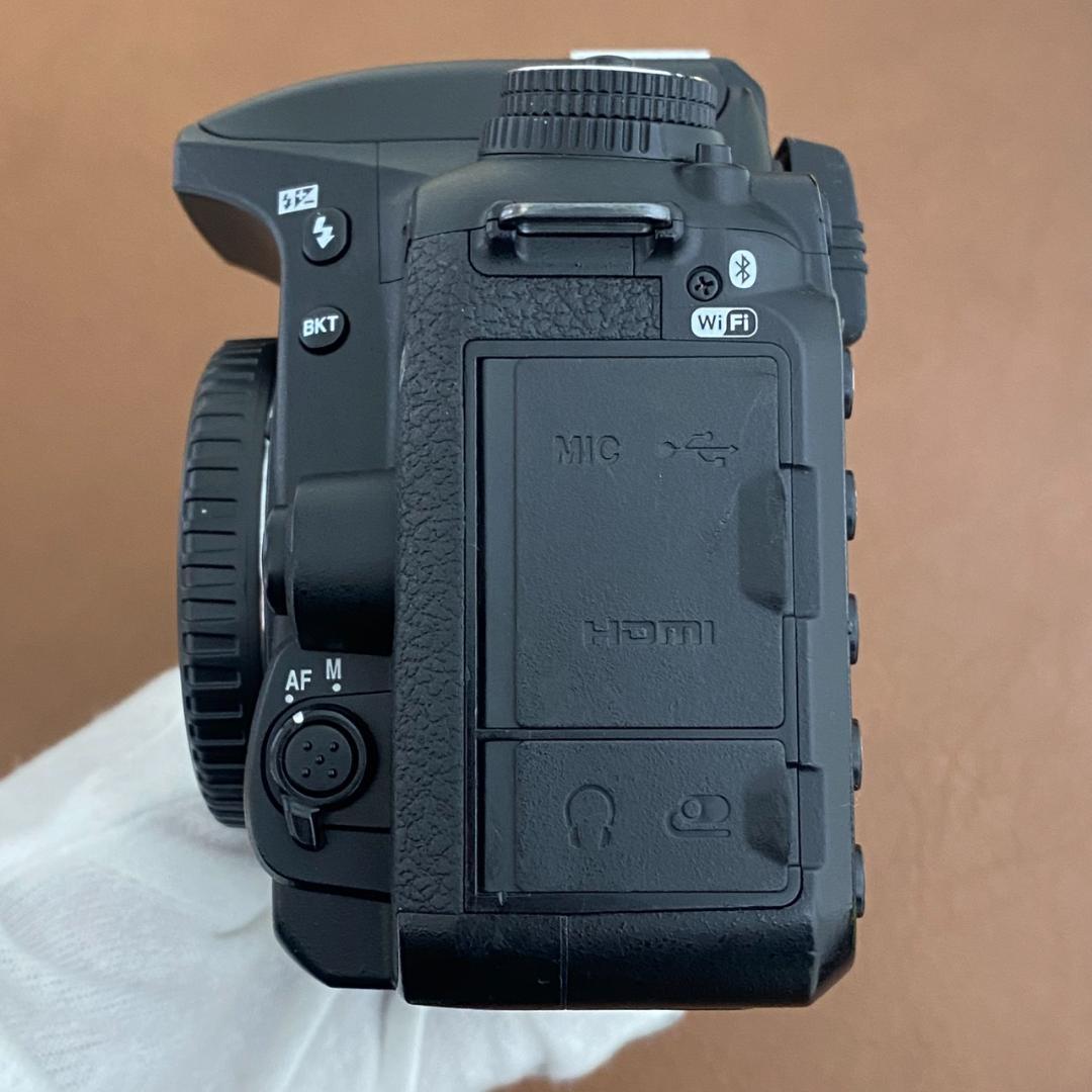 Nikon D7500 18-140 VR レンズキット
