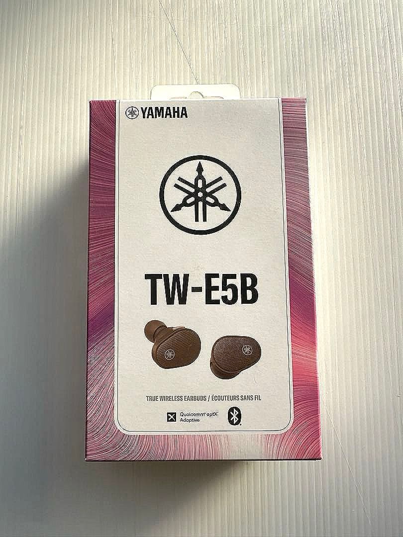 新品 YAMAHA ヤマハ ワオやレスイヤホン TW-E5B ブラウン色