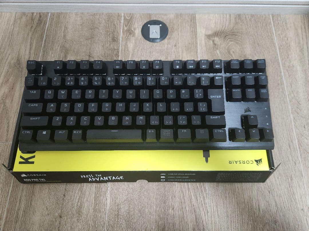 Corsair K60 PRO TKL ゲーミングキーボード