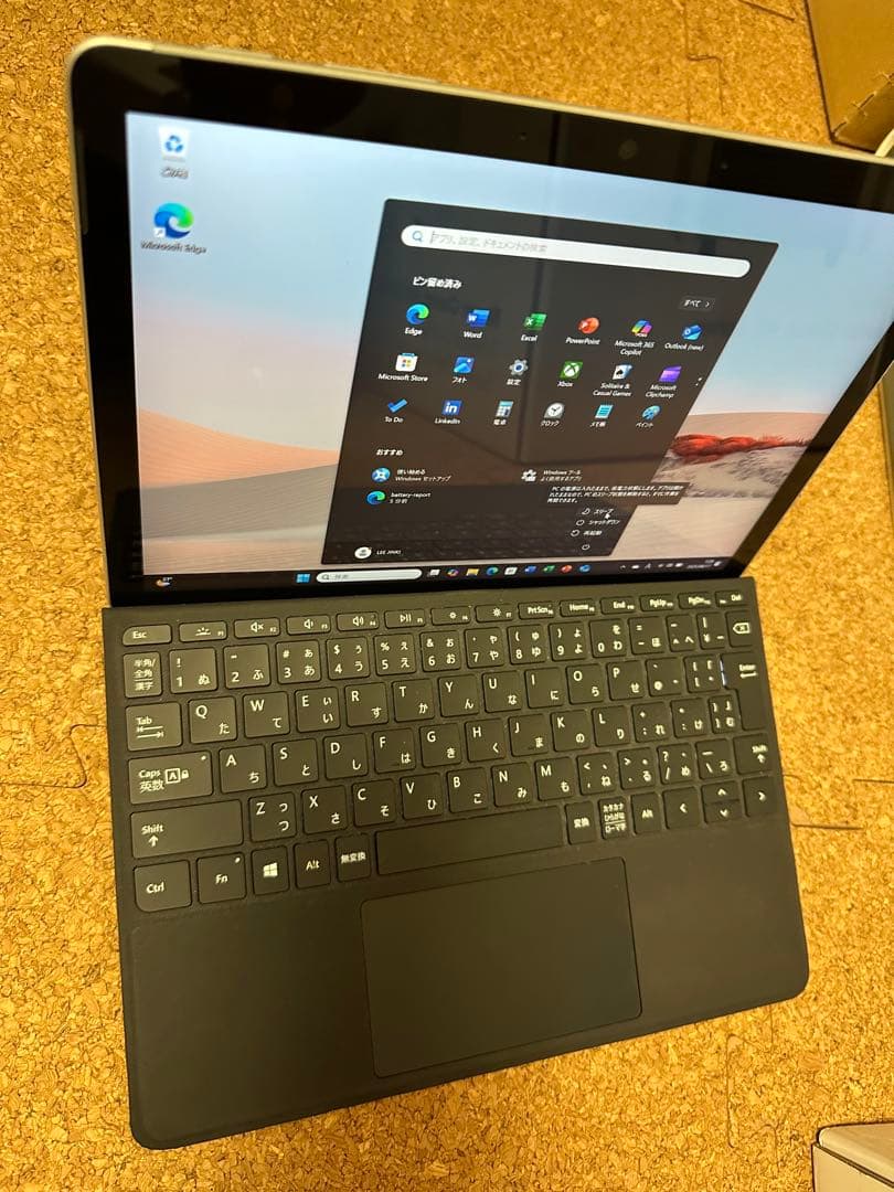 Microsoft Surface Go 2 128gb タイプカバー2個付き