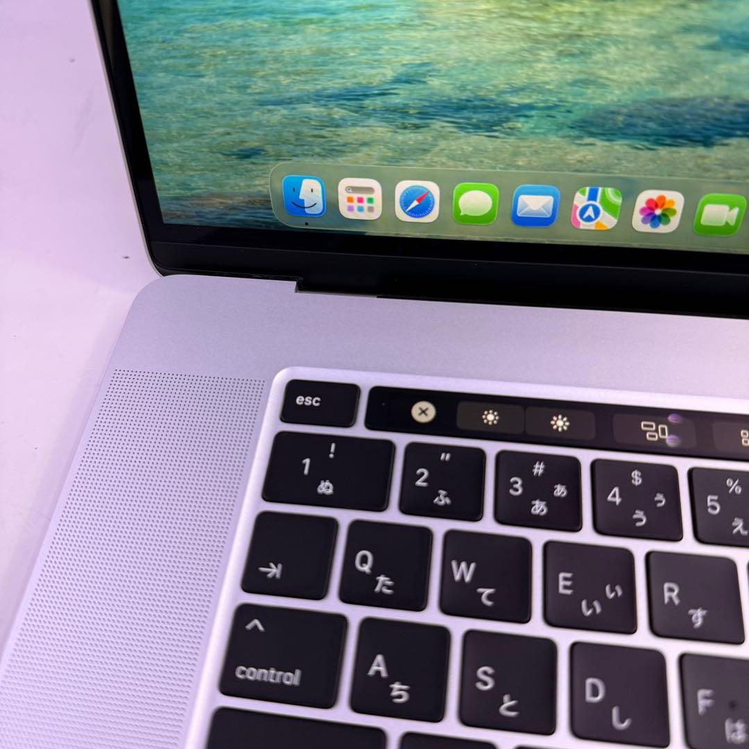 MacBookPro 16インチi9搭載　32GB\512GB 美品　充放電9回