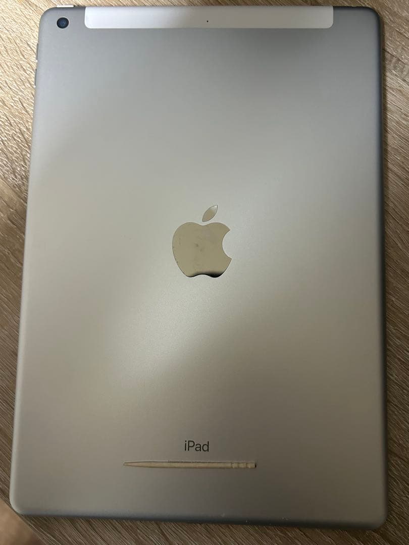 Apple ipad 9世代　64GB Cellular