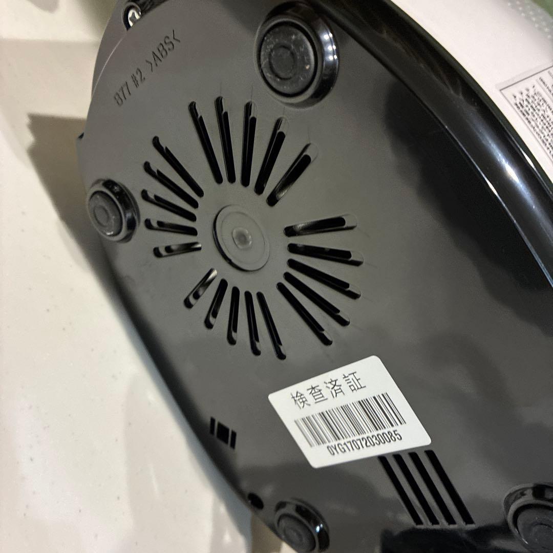 クビンス　Kuvings スロージューサー ホワイト　JSG-30 美品