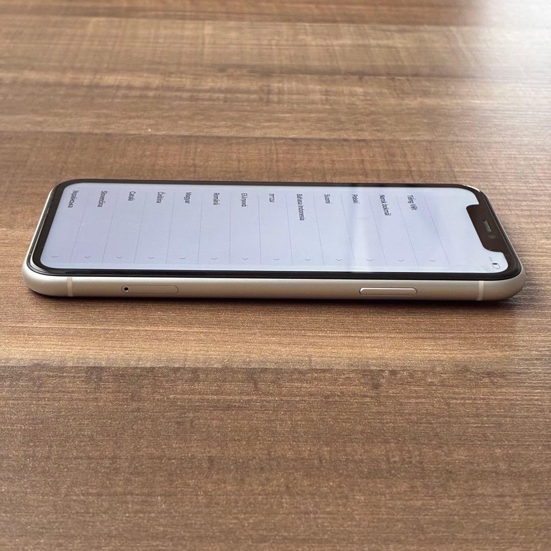 【美品】iPhone XR White 256GB SIMフリー おまけ付き