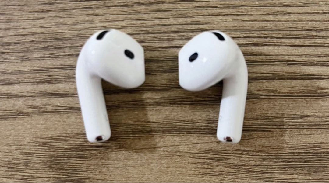 AirPods 4（正規品）