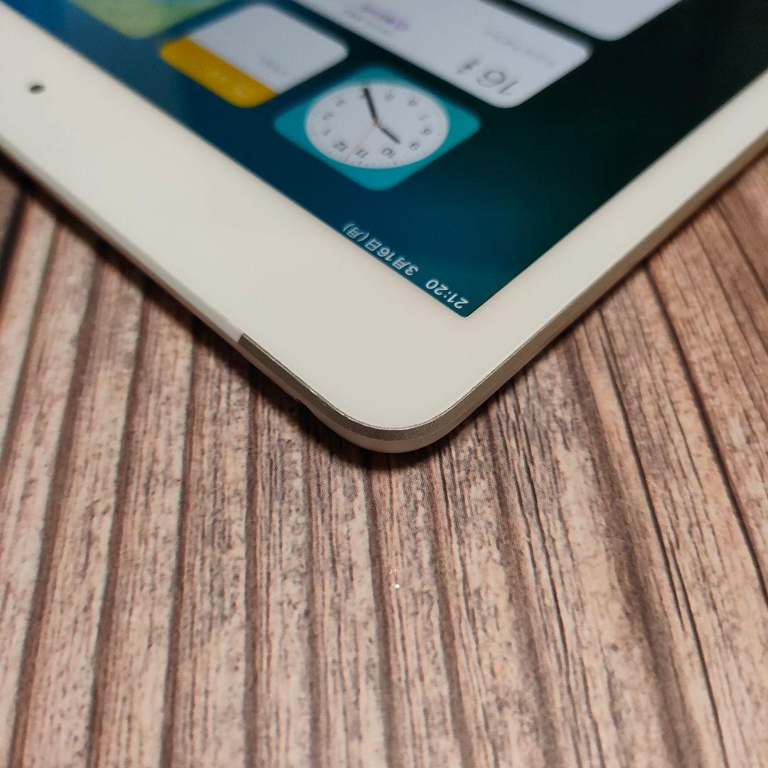 iPad 第7世代 128GB SIMフリー 美品 バッテリー90%