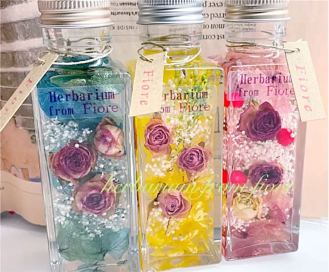 ハーバリウム　ローズガーデン　＊しずく＊　沢山の薔薇達　キラキラかすみ草