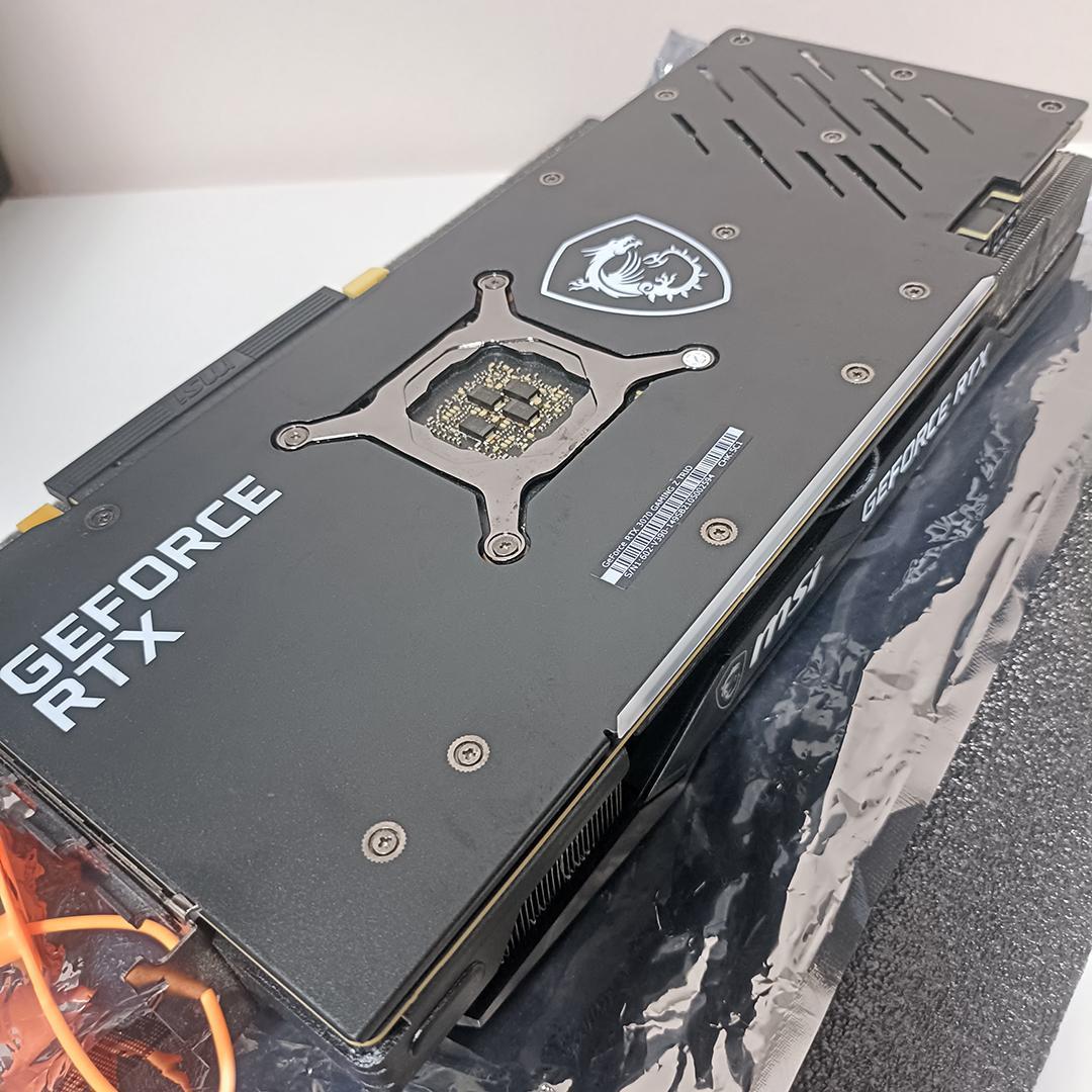 グラフィックボード・グラボ・ビデオカード MSI GeForce RTX3070 GAMING X TRIO 8G