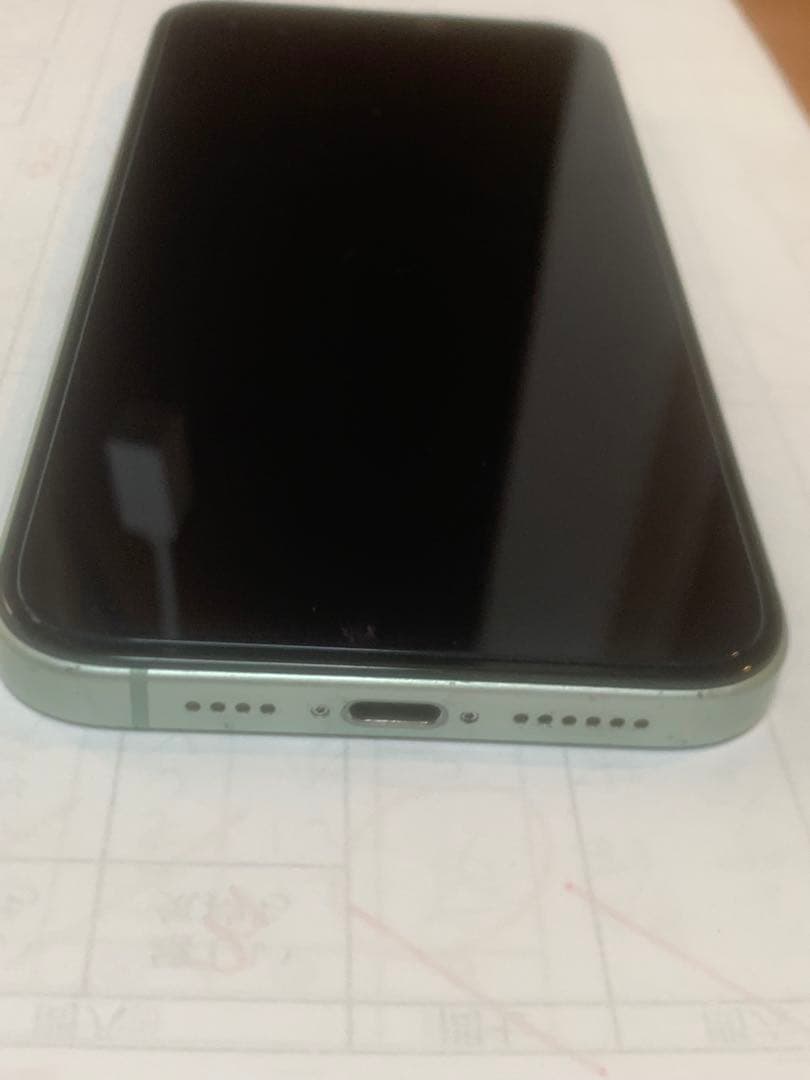 美品Apple iPhone 15plus 128g simフリーグリーン 本体