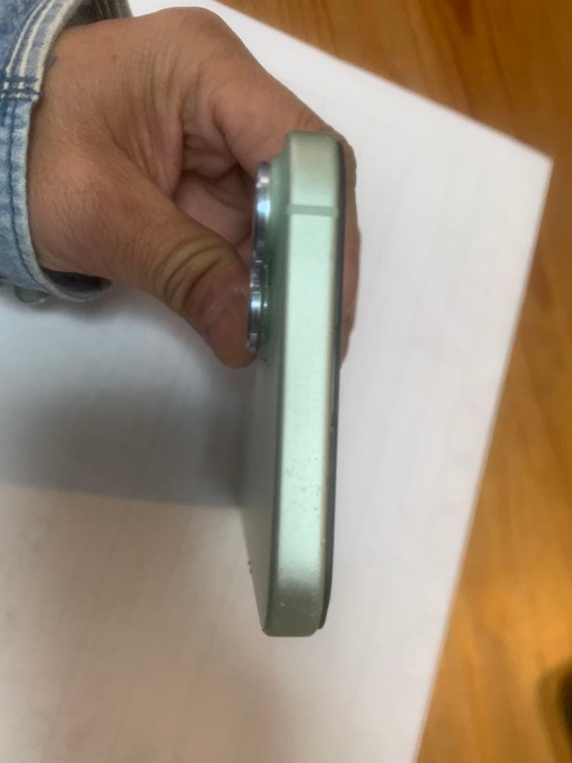 美品Apple iPhone 15plus 128g simフリーグリーン 本体