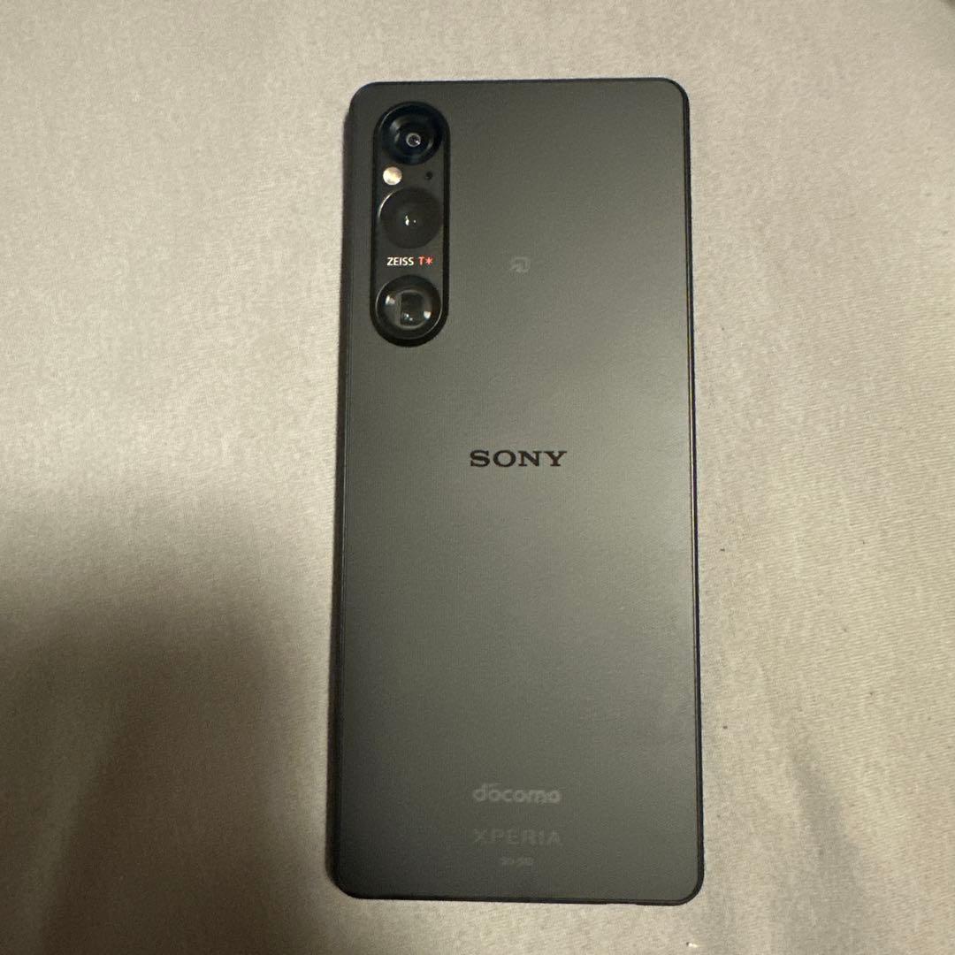 SONY Xperia 1 V docomo SO-51D SiMフリー 3