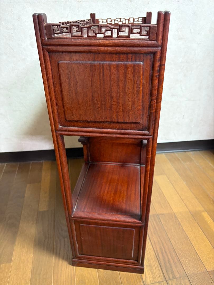 家具 小型茶棚 /飾り棚/収納棚 透かし彫り/レトロ/箪笥