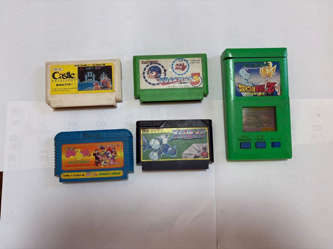ポケモン旧裏遊戯王ドラゴンボール　デジモン　ゲームボーイ　SDガン消しまとめ売り