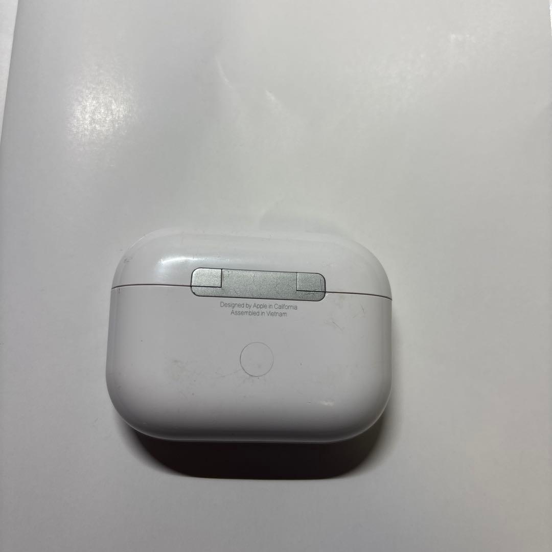 AirPods Pro2 ケースのみです