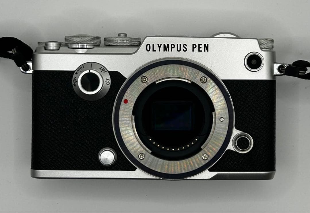 OLYMPUS PEN-F ミラーレスカメラ
