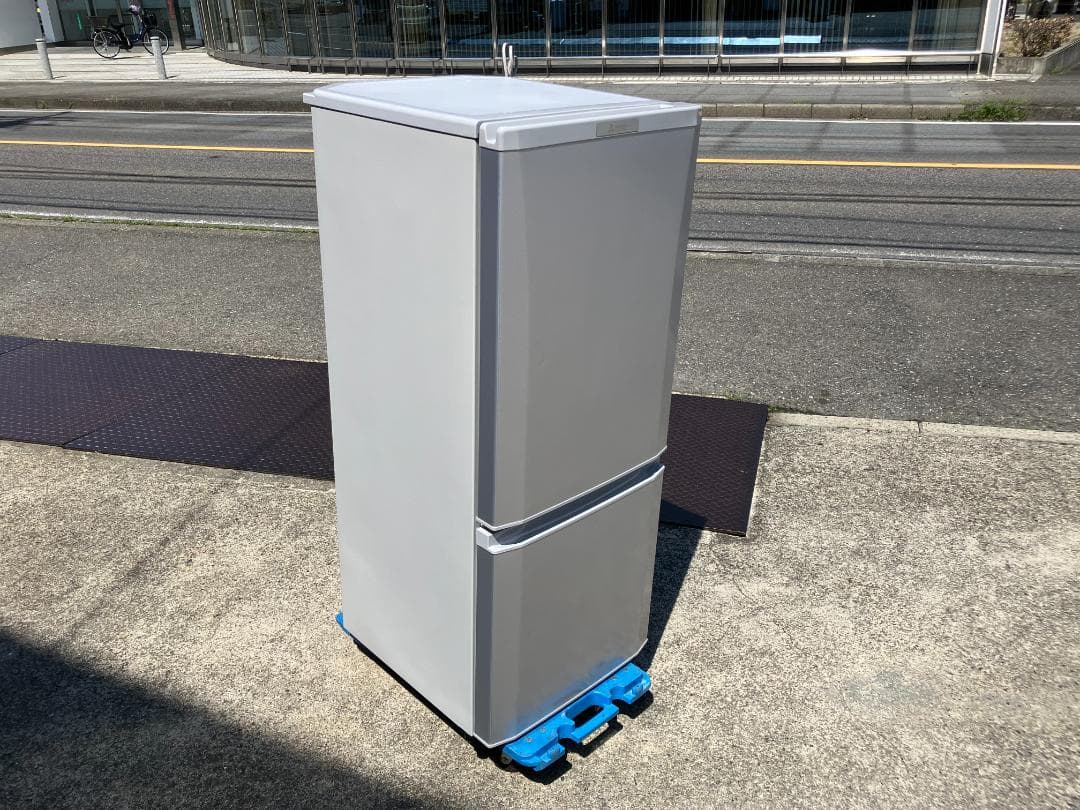 愛知岐阜/送料込★三菱　146L2ドア冷蔵庫　MR-P15D-S　2019年製