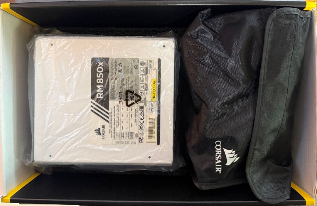 CORSAIR RM850x CP-9020180-JP 850w電源white