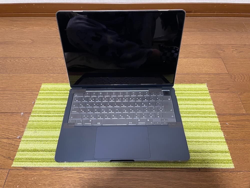 Macbook Air M2 8GB/256GB　起動しません