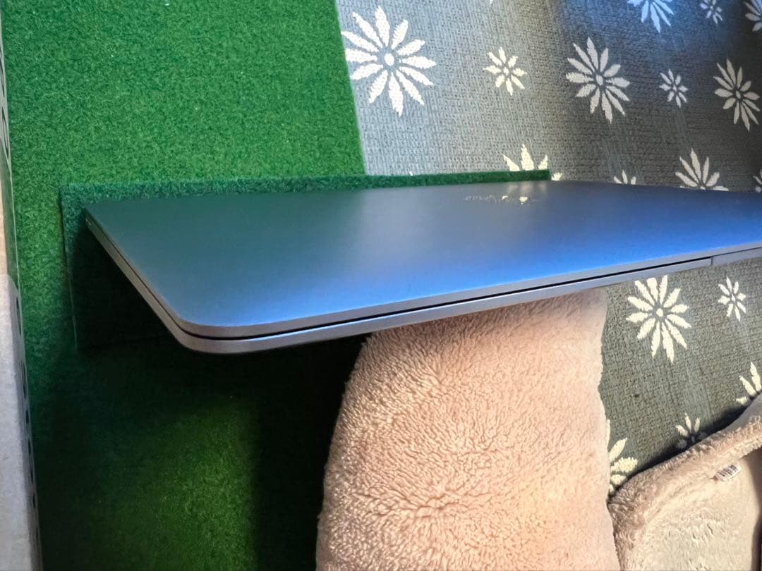M1 MacBook Air スペースグレー バッテリー100%