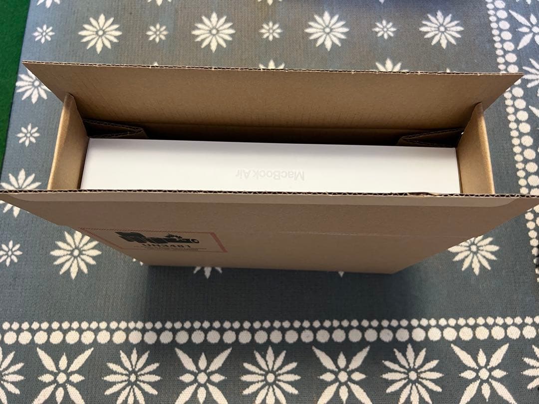 M1 MacBook Air スペースグレー バッテリー100%